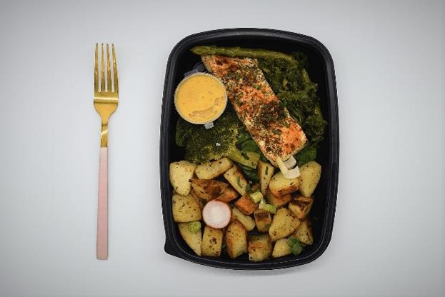 Diet Fuels - Thai Glazed Salmon With Roasted Potatoes, Asparagus, kale, Broccoli & Spinach - Meal